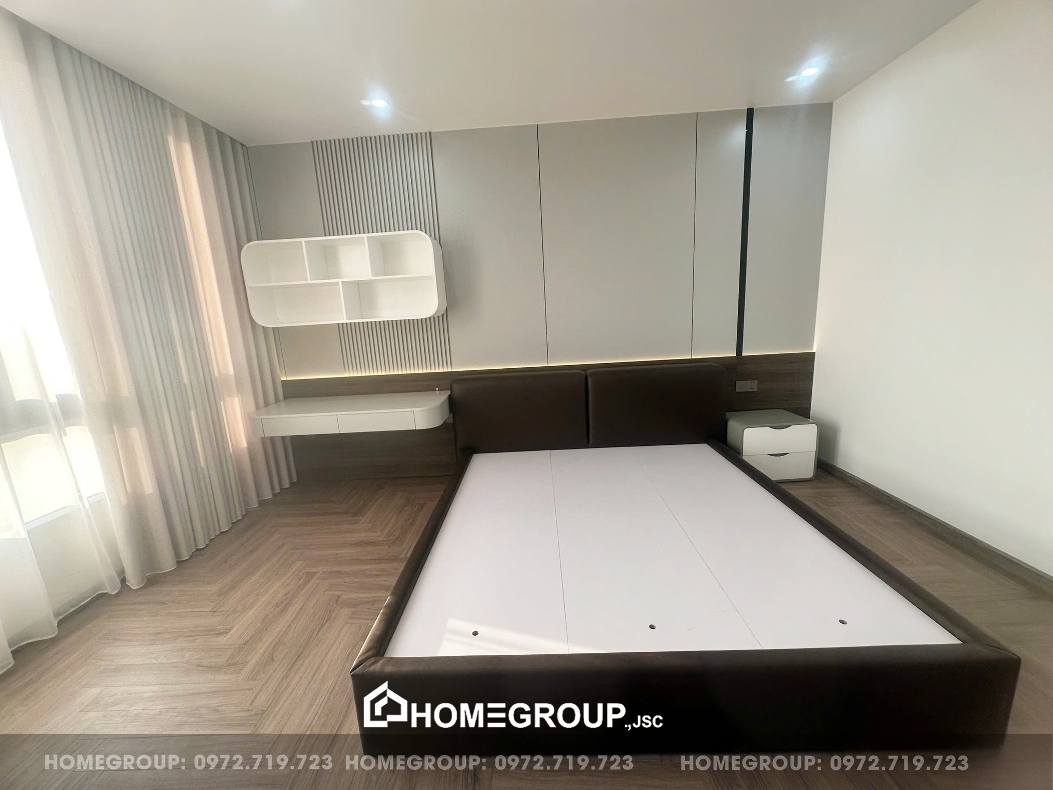 Phòng ngủ tối ưu ánh sáng thiên nhiên được kỹ sư Homegroup thiết kế tỉ mỉ